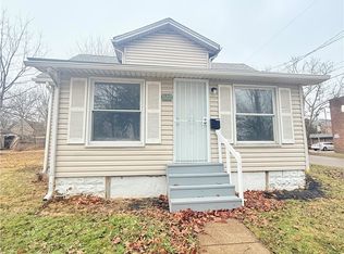 920 Clement St, Akron, OH 44306