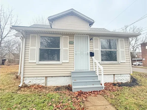 920 Clement St, Akron, OH 44306