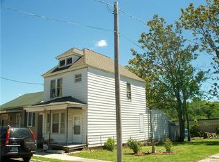 707 Lyon St, Hannibal, MO 63401