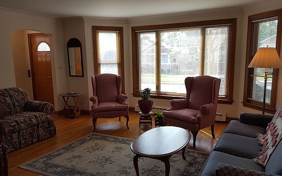 2nd image of 5821 N Melvina Ave