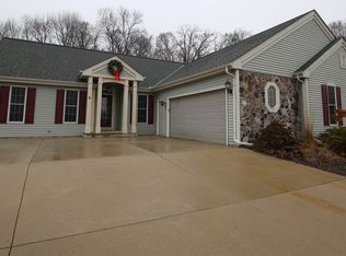 6 Deer Path, Waupun, WI 53963