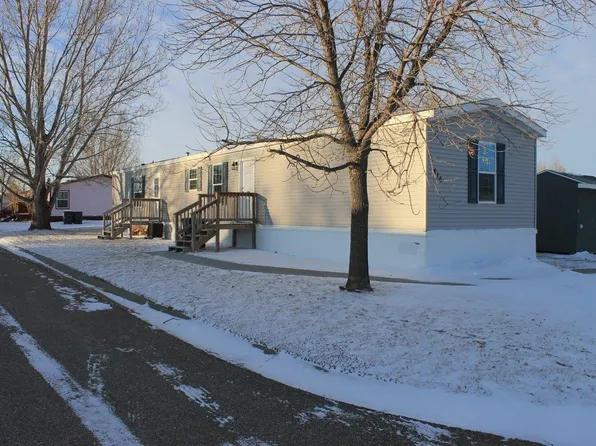 406 31st Ave SE #416, Minot, ND 58701