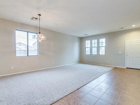 4th image of 43474 W Bailey Dr