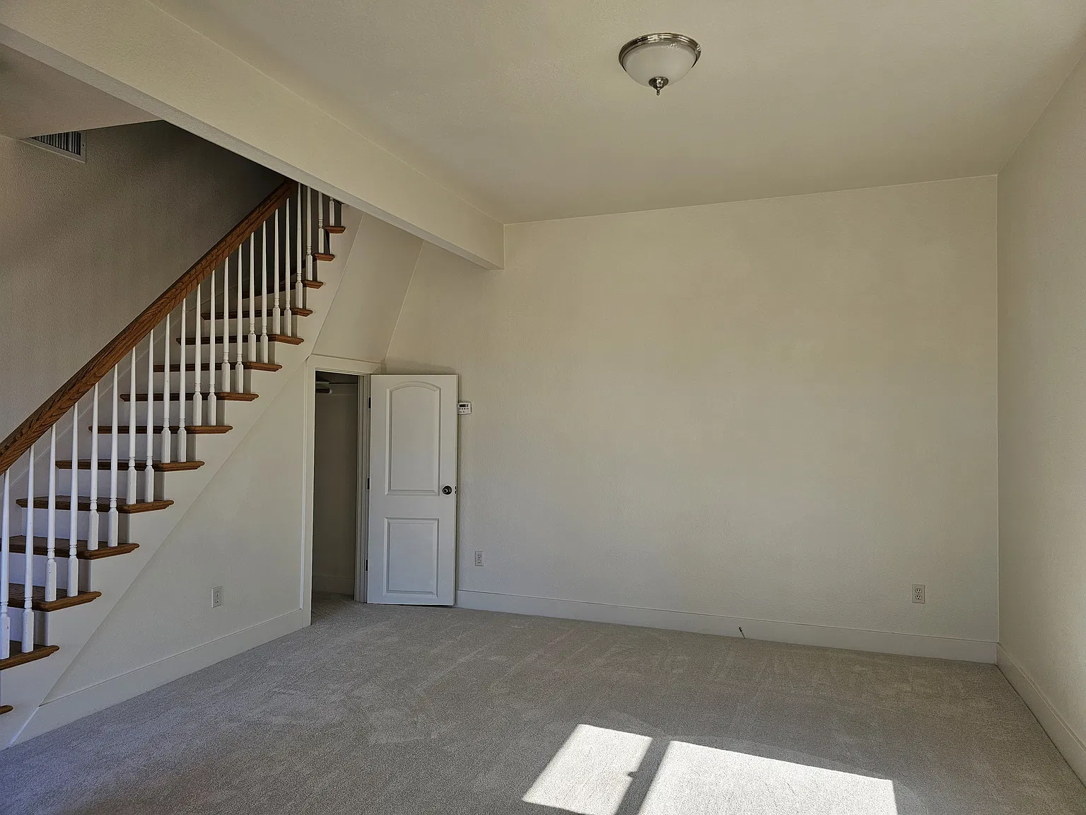 2 bed, $2,900 — Photo 3