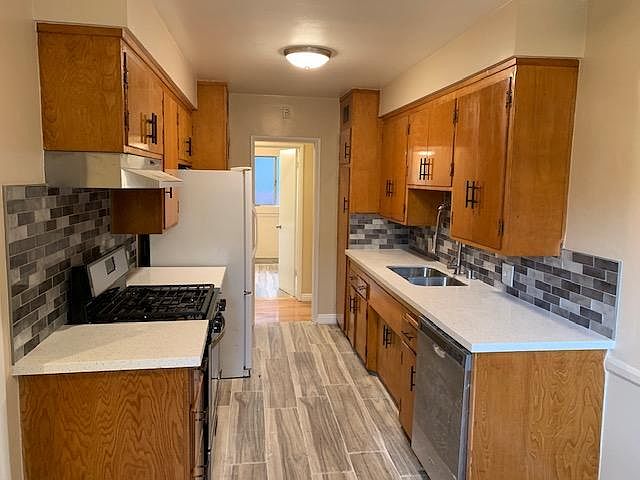 1st image of 825 Laconia Blvd APT 3