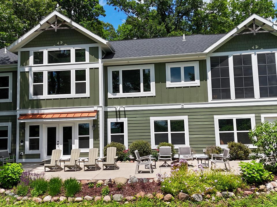 1st image of 10999 Old Oak Dr