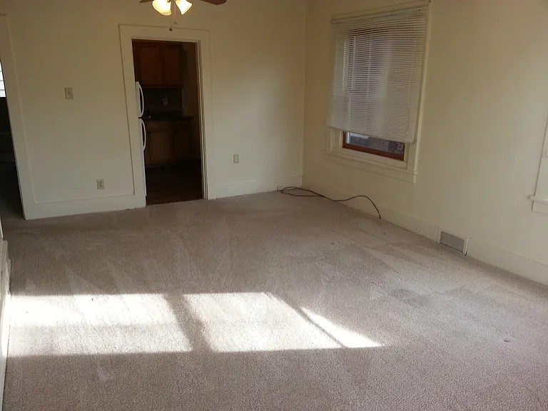 341 Kenmont Ave — Photo 6