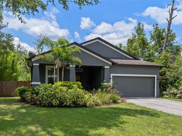 225 W 8th St, Chuluota, FL 32766