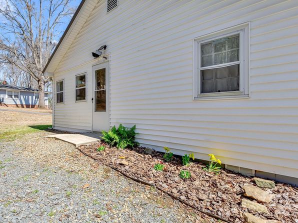 1339 Hill St, Albemarle, NC 28001