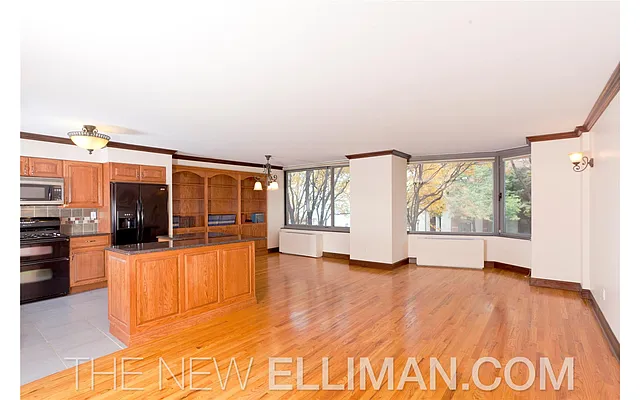 Sold by Douglas Elliman | media 26