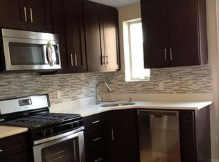 285 Van Brunt St #3, Brooklyn, NY 11231