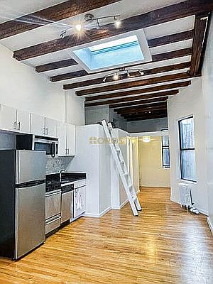 3rd image of 217 E 10th St APT 19