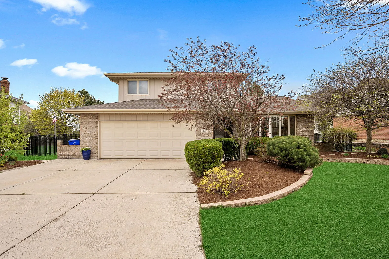 14807 Oakcreek Ct photo 1