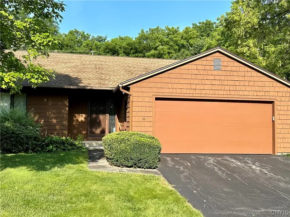 16 Gazebo Path, Fayetteville, NY 13066