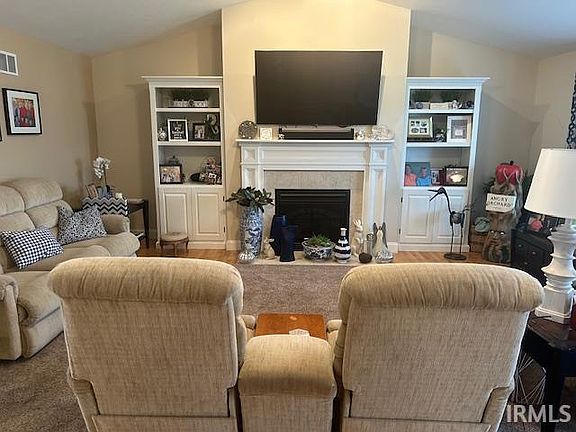 5th image of 5733 Yellow Wood Dr