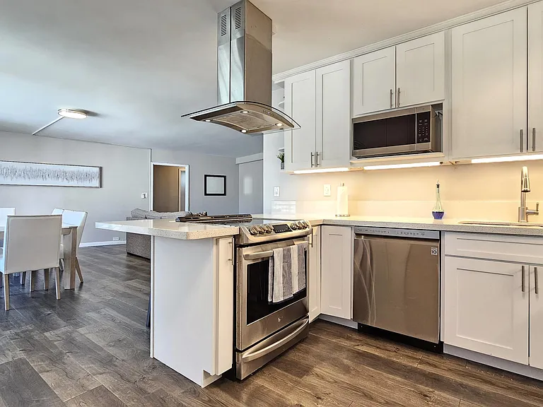 222 Liliuokalani Ave #1403 — Photo 7