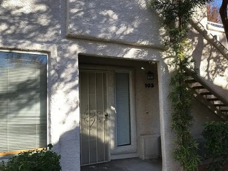 3105 Casey Dr #103 — Photo 2