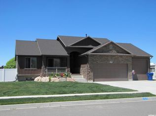 3929 N 2700 W, Farr West, UT 84404