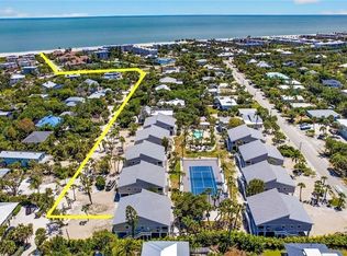 745 Cardium St, Sanibel, FL 33957