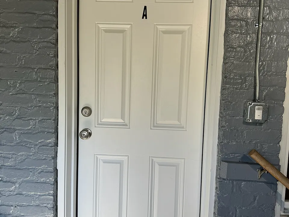 3rd Floor Apartment