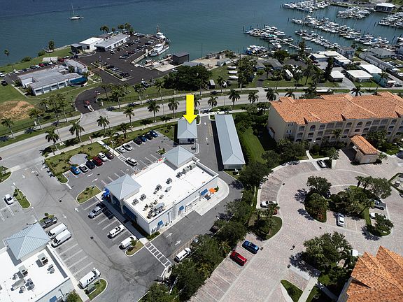 5th image of 835 Seaway Drive #B2