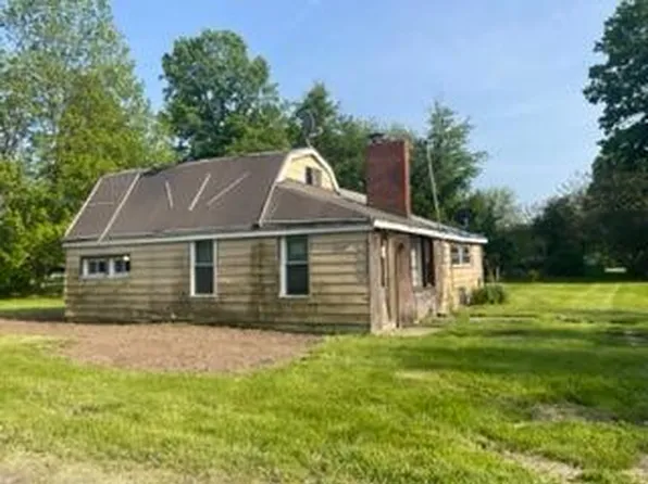 12497 Brown Rd, Hanover, MI 49241
