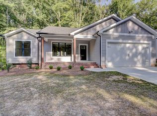 248 Delview Dr, Cherryville, NC 28021