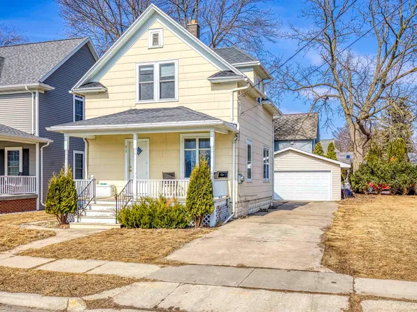 510 Lincoln St, Neenah, WI 54956