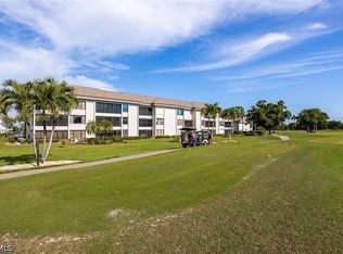 5905 Trailwinds Dr APT 812, Fort Myers, FL 33907