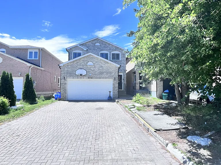 102 Chloe Cres — Photo 1