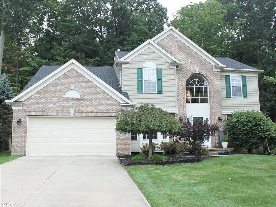 1st image of 1692 Maplegrove Dr