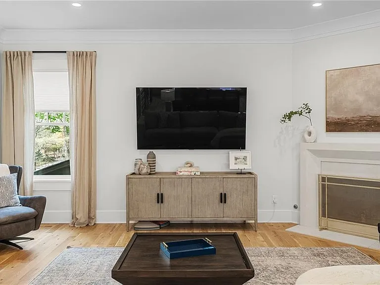 1381 Wessyngton Rd NE — Photo 12