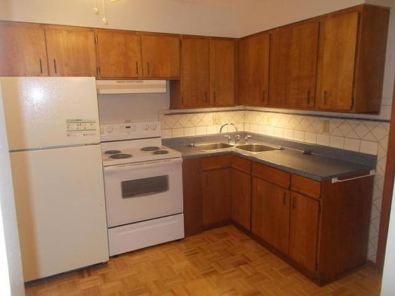 5th image of 2283 Vadis St