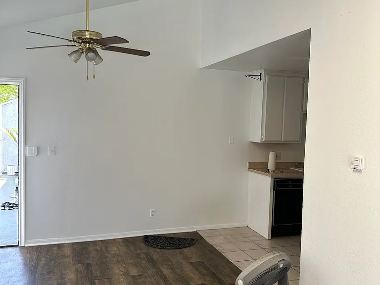 331 Newport Ave #4 — Photo 5