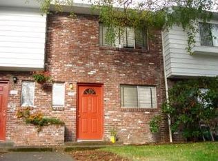 1785 NE 19th St, Gresham, OR 97030