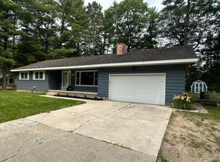1174 Patrick Dr, Gaylord, MI 49735