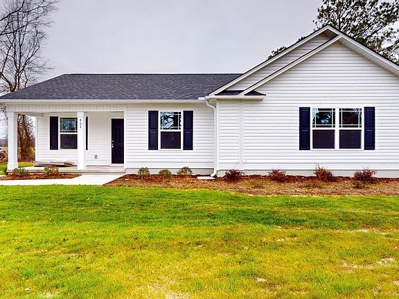2nd image of 904 Bellview Drive