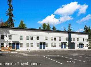 5707 202nd St SW #6, Lynnwood, WA 98036