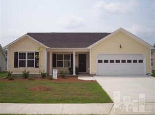 821 Rolling Pines Loop Rd, Leland, NC 28451