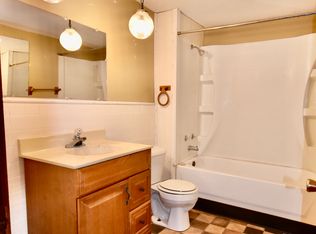 7945 S Main St #12, Rockford, IL 61102