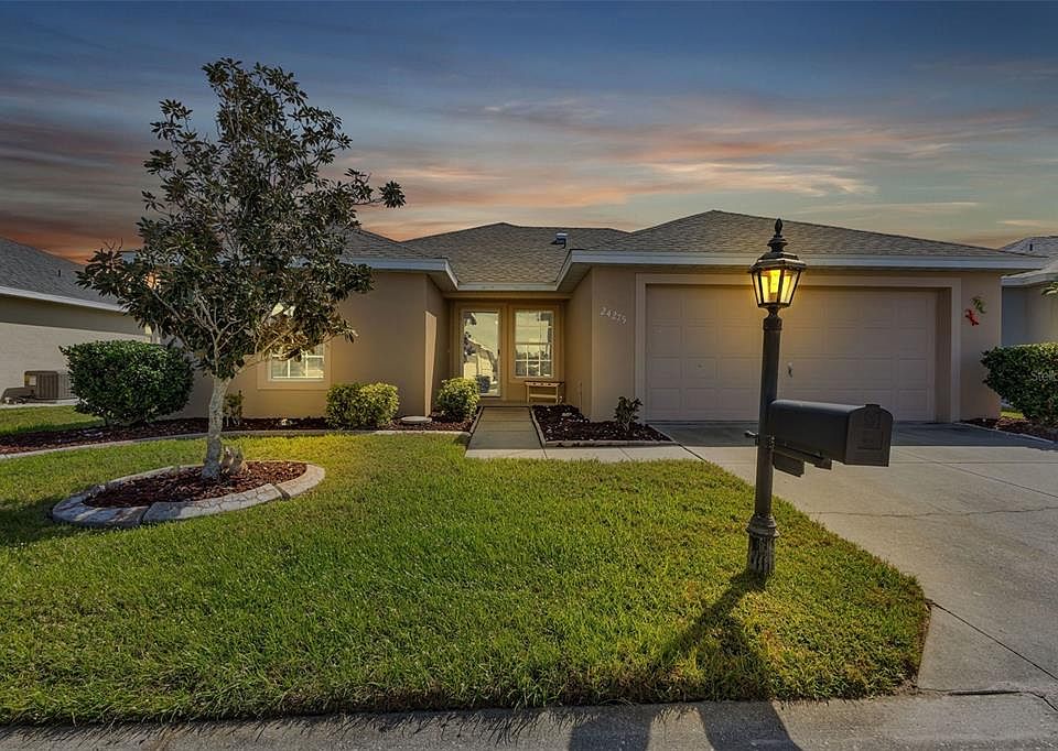 1st image of 24275 Buckingham Way