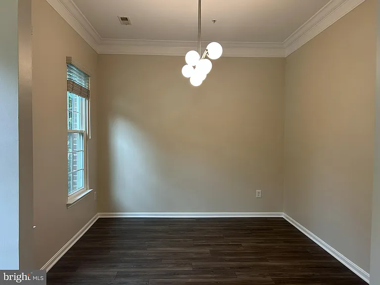 614 Gatestone St — Photo 3