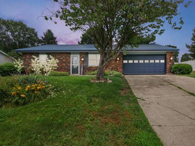 566 Deanna Stroll Rd, Heath, OH, 43056