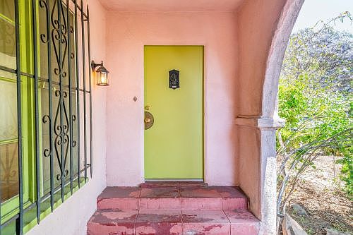 4th image of 1293 S Cloverdale Ave #1293