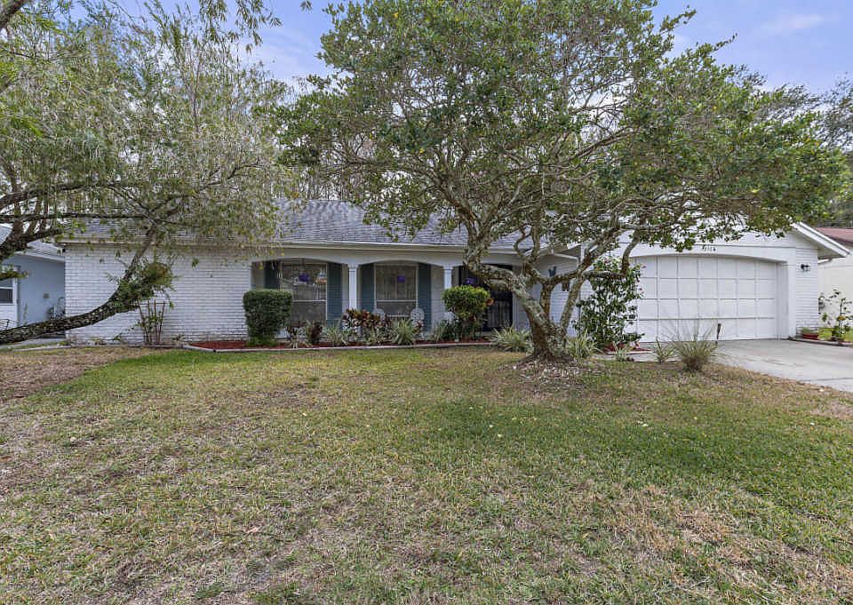 1st image of 12106 Clearbrook Ln