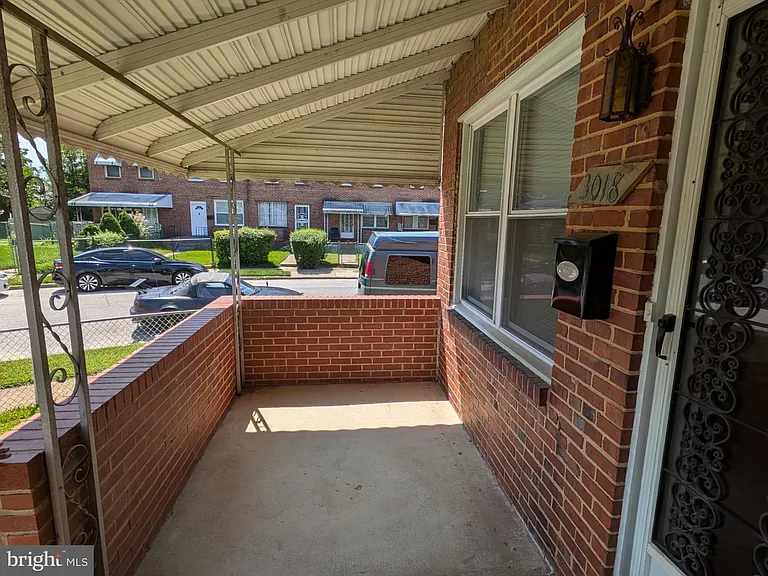 3018 Larue Sq E — Photo 5