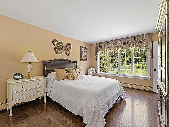 16 Mahar Dr — Photo 9
