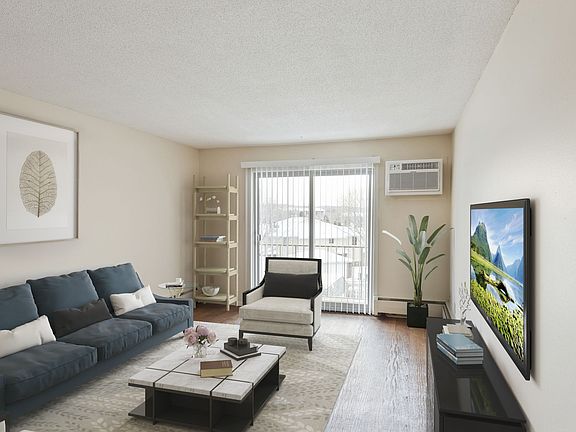 4th image of 12312 Parkwood Dr APT 322