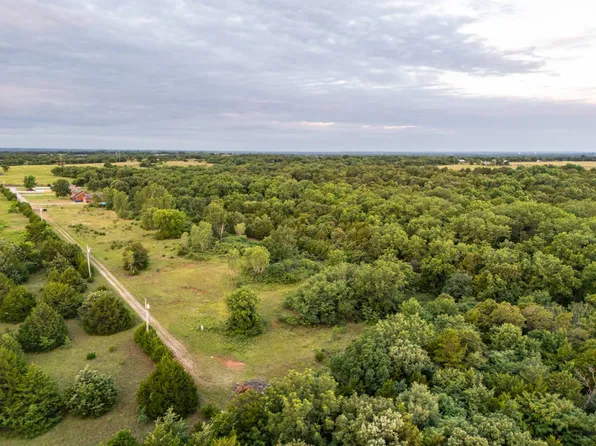 2522 N Enchanted Ln, Stillwater, OK 74075