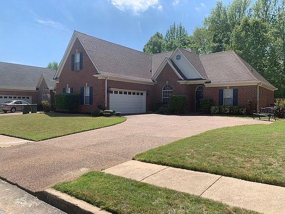 2nd image of 597 Wesley Woods Dr